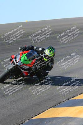 media/Nov-12-2023-SoCal Trackdays (Sun) [[5d1fba4e7d]]/Bowl (930am)/